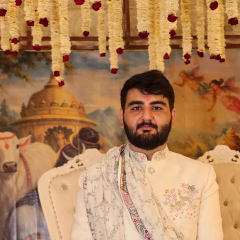 Mr. Nikhil Chandra